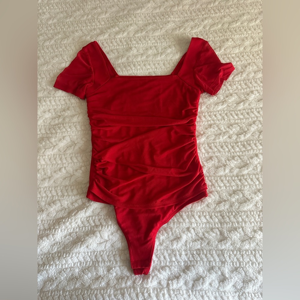 Women's Red Square Neck Sheer Mesh Short Sleeve Bodysuit Ruched Going Out